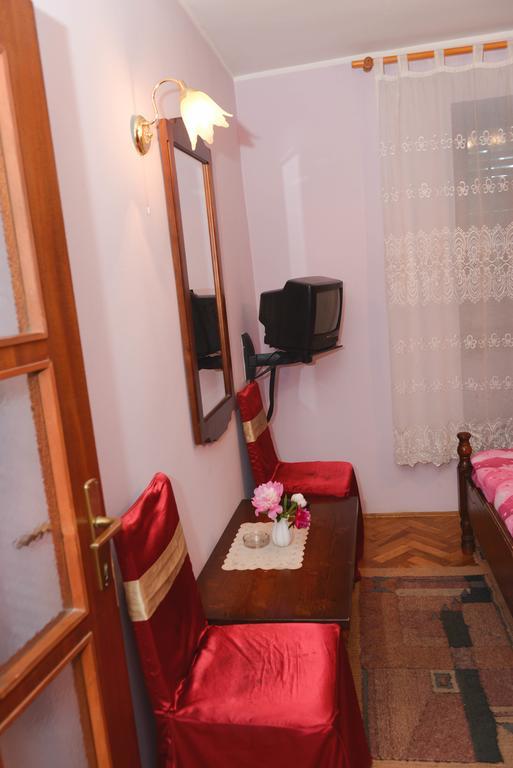 Beli Dvor Otel Sombor Oda fotoğraf