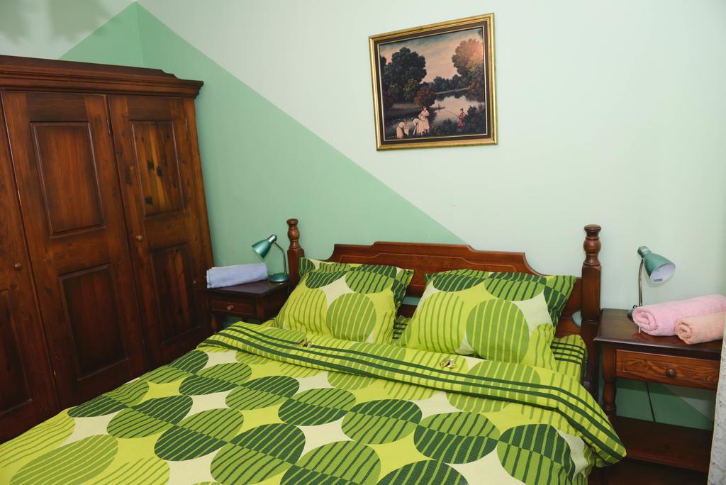Beli Dvor Otel Sombor Oda fotoğraf