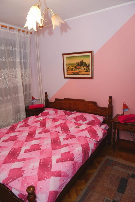 Beli Dvor Otel Sombor Oda fotoğraf