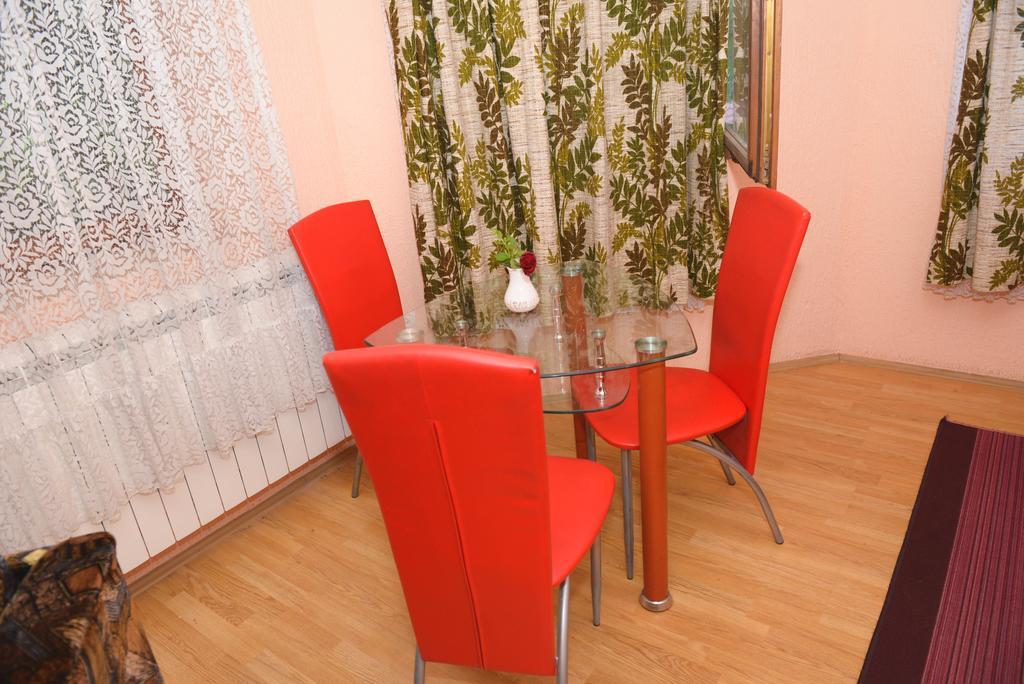 Beli Dvor Otel Sombor Oda fotoğraf